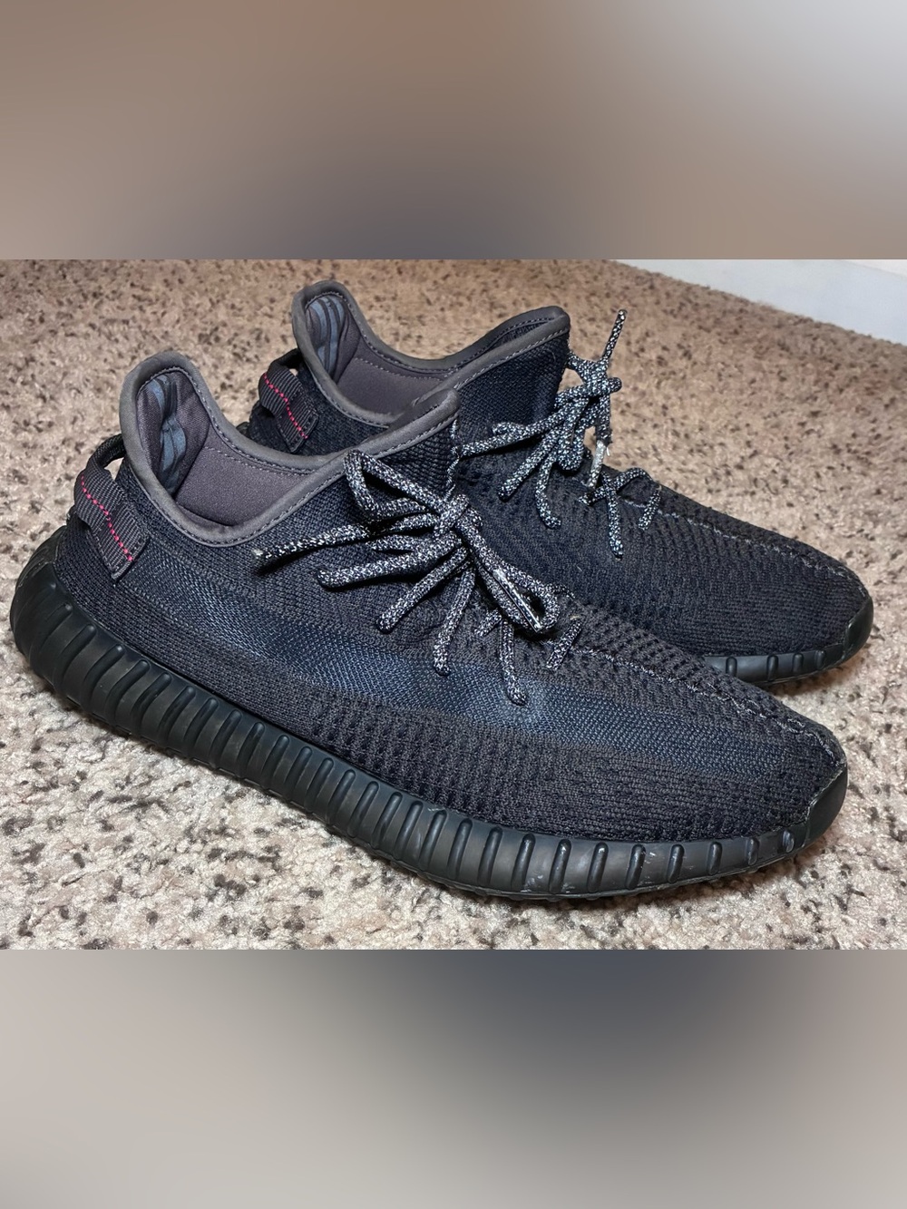 Adidas Yeezy Boost 350 V2 Black Non Reflective sneakers Men’s 11.5 FU9006